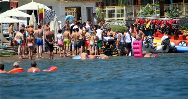 10 yaşındaki çocuk Jet Ski kazasında yaralandı