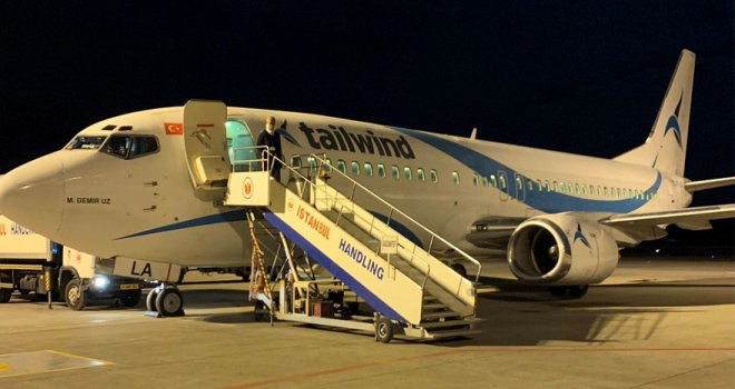 163 kişiyi taşıyan son uçak da ülkeye geldi
