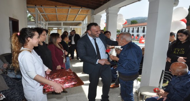 18-24 MART YAŞLILAR HAFTASI…BAKAN ÇELER LAPTA HUZUREVİ'İ ZİYARET ETTİ.