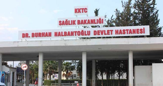 18 doktor hastanede 52 doktor özelde hasta bakmak için müracaat etti