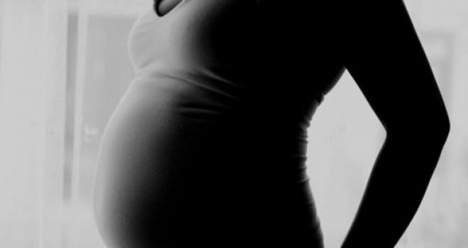 20 haftalık hamile kadın ilaçla çocuğunu düşürdü, tutuklandı