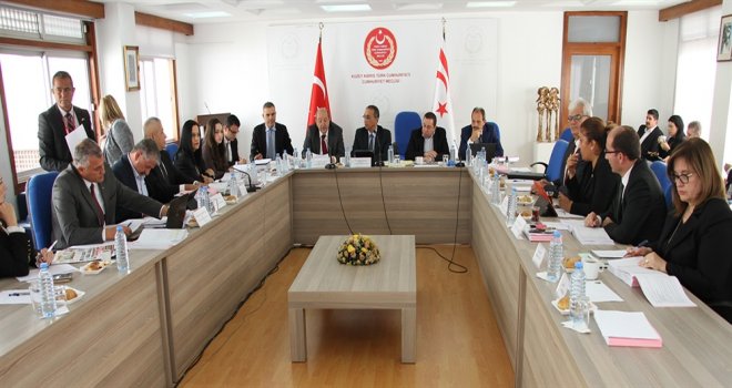 2018 BÜTÇESİNE KOMİTEDEN OY ÇOKLUĞU