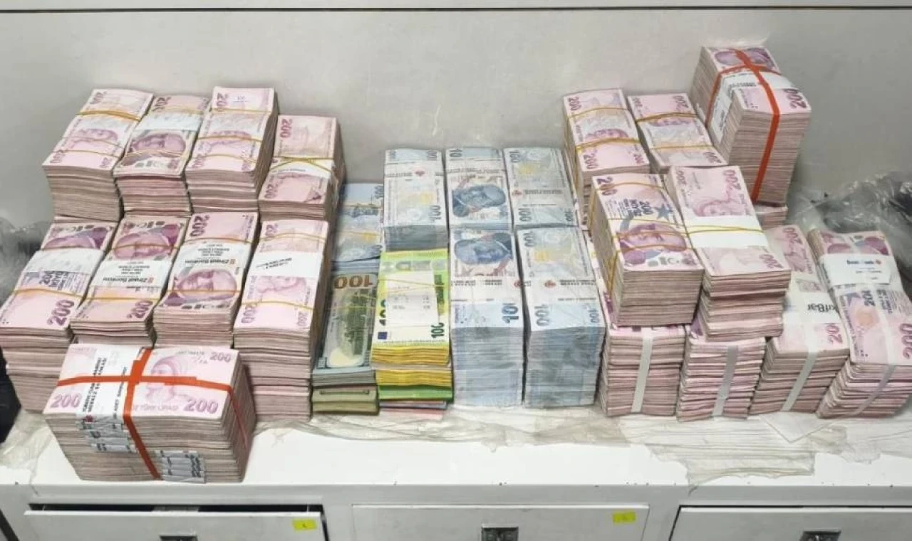 Mersin merkezli yasa dışı bahis operasyonu: 4'ü hakem 36 şüpheli gözaltına alındı