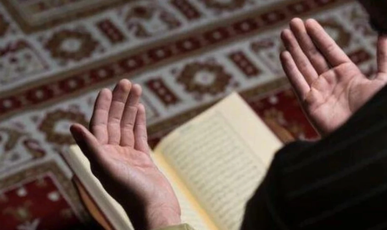 Regaib Kandili bugün idrak edilecek