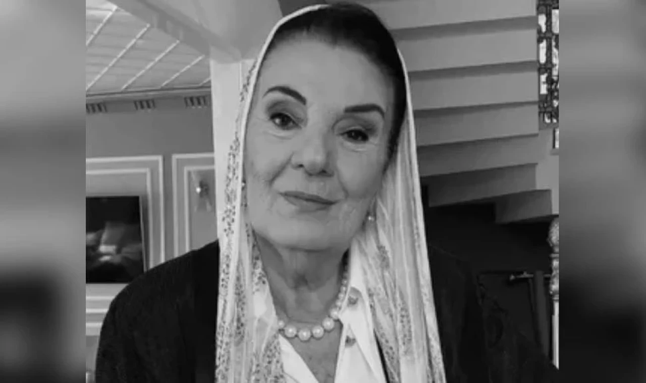 Yeşilçam bir değerini daha kaybetti: Usta oyuncu Nevin Efe yaşamını yitirdi
