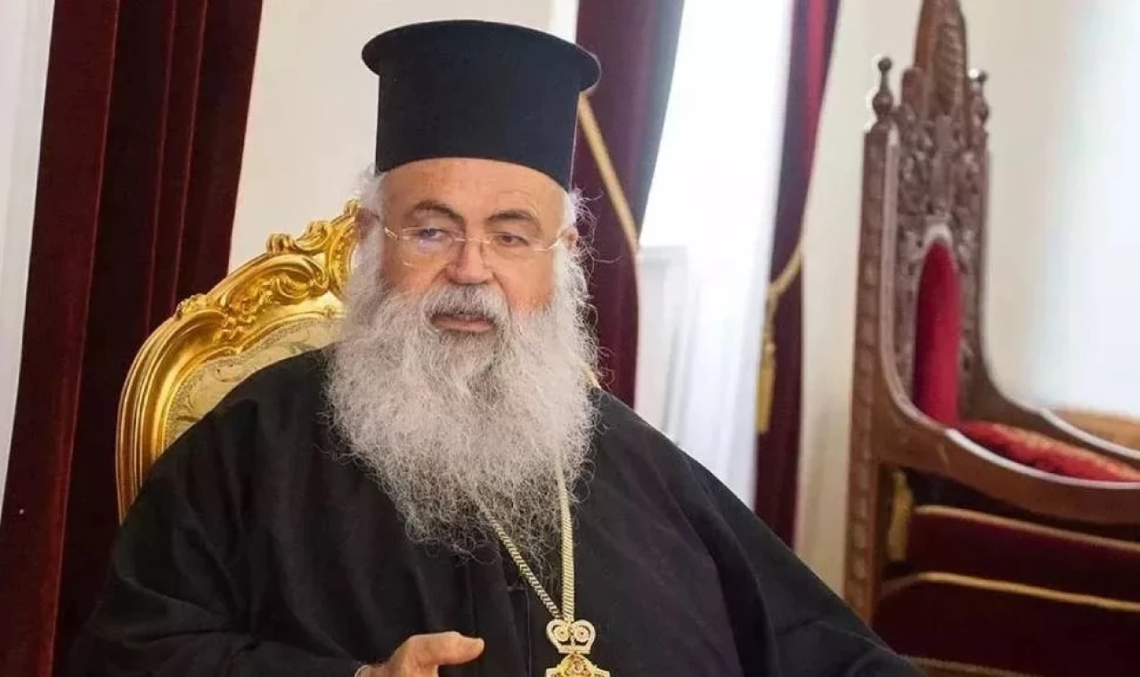 Başpiskopos Yeorgios’a göre federasyon ya da iki devlet modelleri “ulusal intihara yol açar”