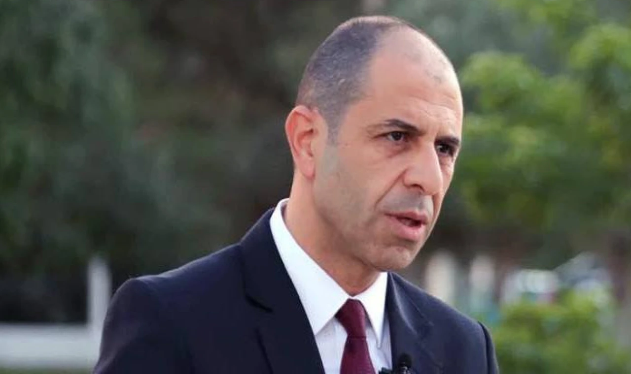 Özersay "Hükümet yasakçı yaklaşımında ısrar ediyor"