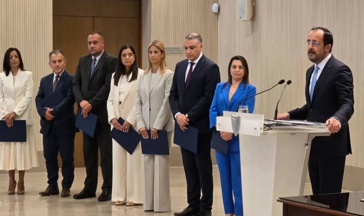 Güney Kıbrıs’ta yeni kabine göreve başladı