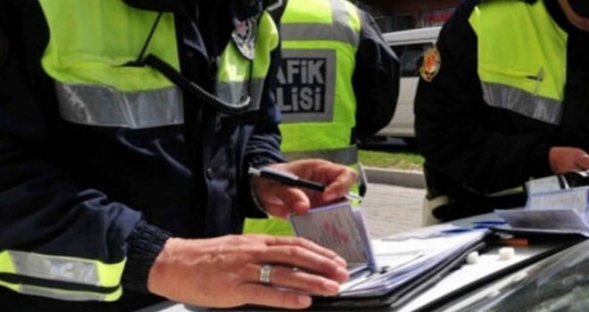 23 araç trafikten men edildi