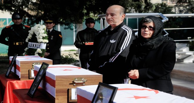 3 KAYIP ŞEHİT TEKKE BAHÇESİ ŞEHİTLİĞİ’NDE DEFNEDİLDİ