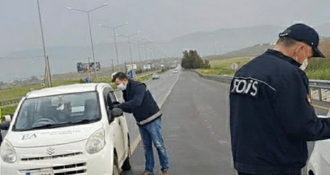 39 kişi sokağa çıkma yasağını ihlal etti..