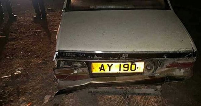 6 ARACA ÇARPARAK DURABİLDİ!