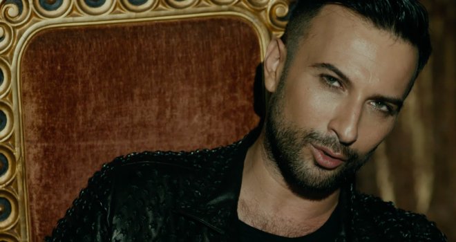 7 Yıl Aradan Sonra Albüm Çıkaran Tarkan, Rekor Üstüne Rekor Kırdı