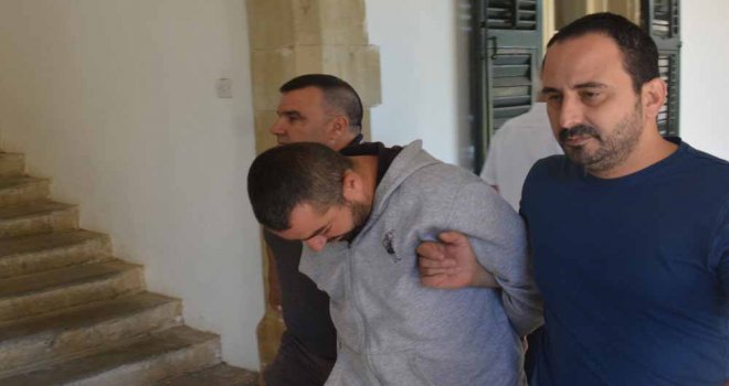 8 gün daha tutuklu kalacak