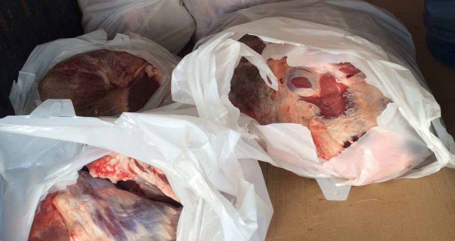 900 kilo kaçak et yakalandı!