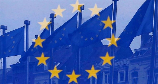 AB, 6 milyar avroluk desteğin 2,7 milyar avrosunu gönderdi