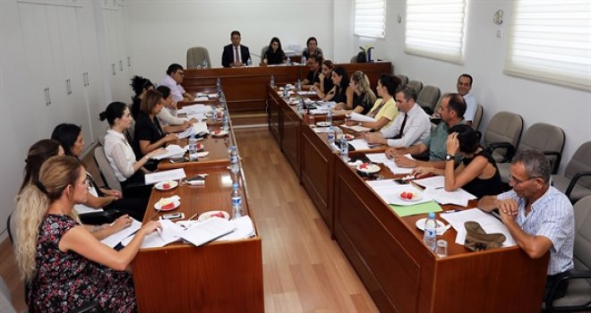 AB UYUM KOMİTESİ, GIDALARLA İLGİLİ TASARIYI GÖRÜŞMEYİ SÜRDÜRDÜ