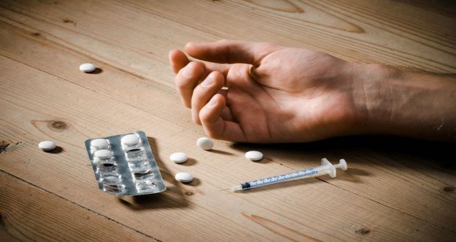 ABD'DE EROİNDEN ÖLENLERİN SAYISI CİNAYET KURBANLARININ SAYISINI GEÇTİ