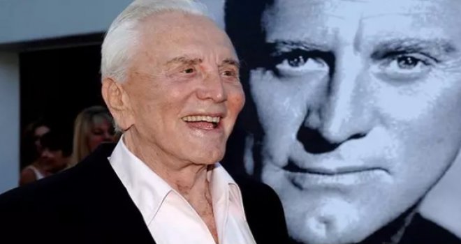 ABD’li ünlü aktör Kirk Douglas hayatını kaybetti