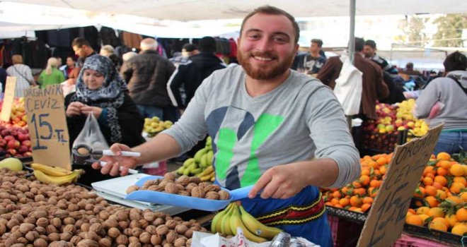 Açık Pazar’a 13’üncü maaş bereketi