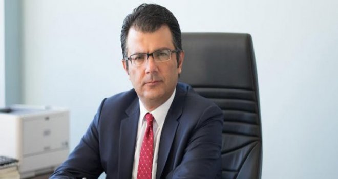 Akansoy: Yüksek Adliye Kurulu Üyesi görevinden hemen istifa etmelidir