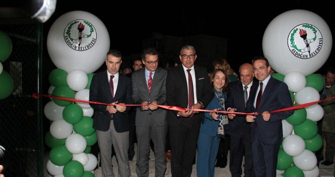 Akdoğan kabuğunu kırıyor