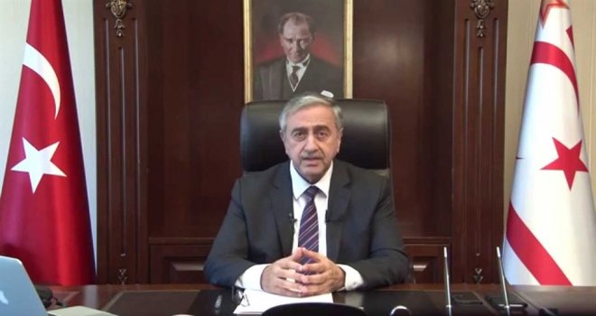 AKINCI,  PARTİLERİN BAŞKANLARINI TELEFONLA ARADI