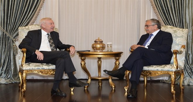 AKINCI, ALMANYA’NIN LEFKOŞA BÜYÜKELÇİSİ KREMP’İ KABUL EDEREK GÖRÜŞTÜ