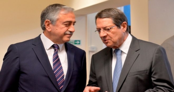 Akıncı, Anastasiadis’i tebrik etti