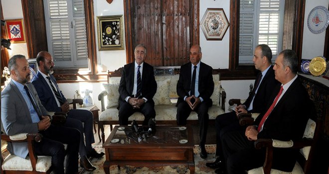 Akıncı: Belediyelerin yasal, idari ve mali sorunları giderilmeli
