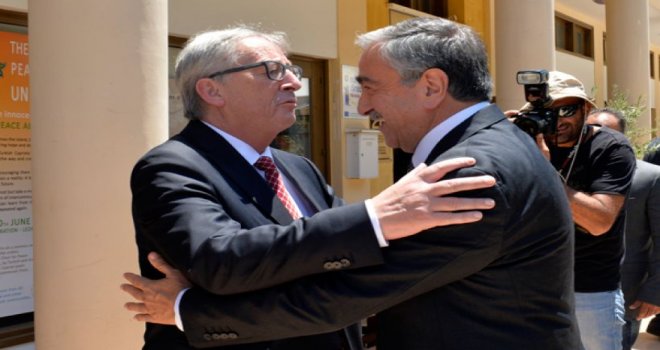 Akıncı Juncker ile görüşecek