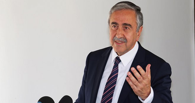 AKINCI’NIN ANASTASİADİS’E SORULARI RUM BASININDA