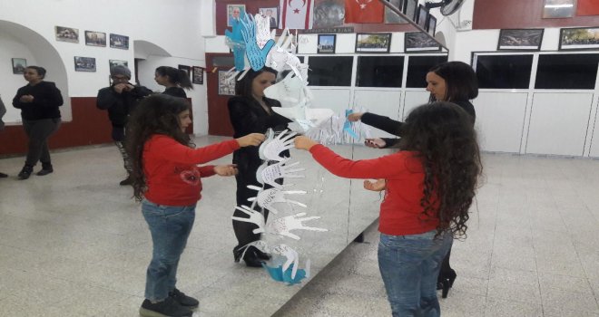 ALAYKÖY’DE 'BEDEN POLİTİKALARI' KONULU SEMİNER VE DRAMA ATÖLYESİ GERÇEKLEŞTİRİLDİ