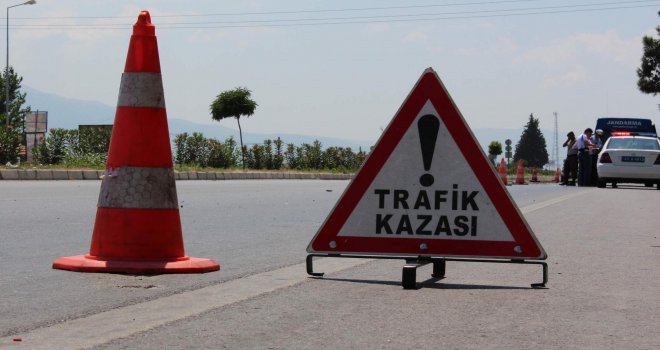 Alkollü sürücü trafik kazası yaptı!