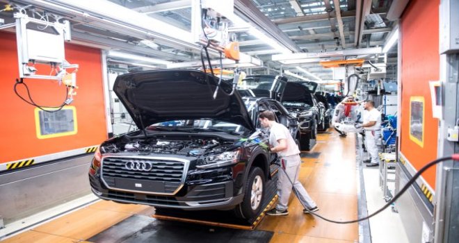 Alman otomotiv devi Audi, 9 bin 500 kişiyi işten çıkaracak