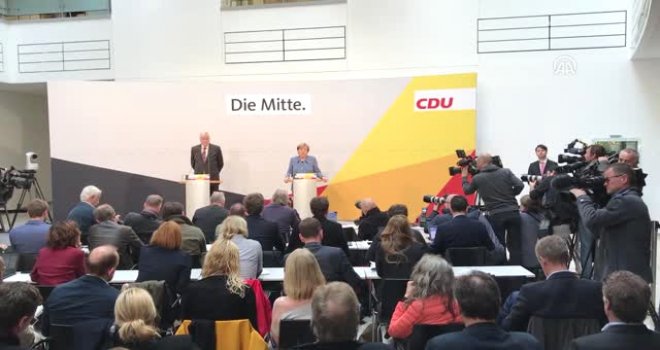 ALMANYA'DA KOALİSYON ÖN GÖRÜŞMELERİ BAŞLIYOR