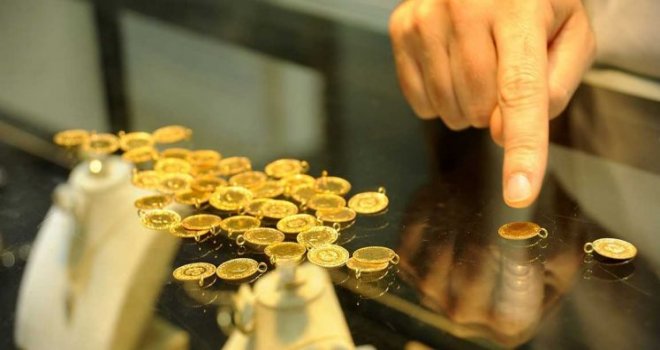 Altının gramı haftaya yatay başladı