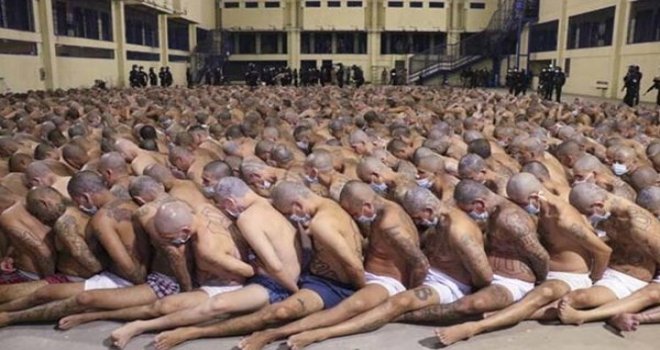 Amerika kıtasının en büyük hapishanesine 2 bin çete üyesi nakledildi