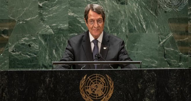 Anastasiadis'ten Erdoğan'a “işgalci” suçlaması