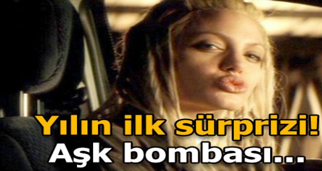 Angelina Jolie'ye 11 yaş küçük sevgili!