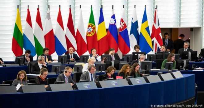 AP Türkiye’ye "hedefli yaptırım" istiyor