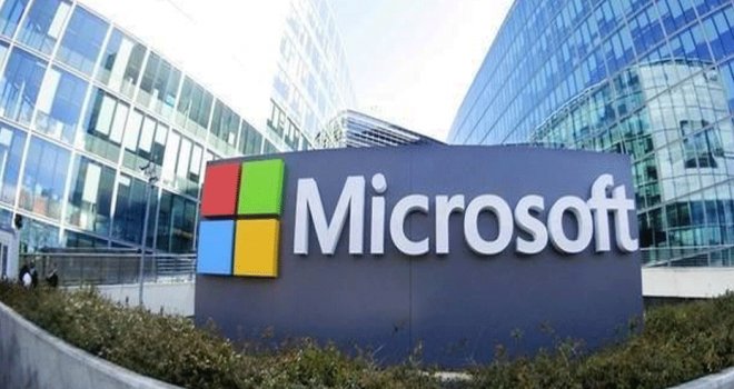Apple’dan sonra Microsoft’tan “yavaşlatma” açıklaması