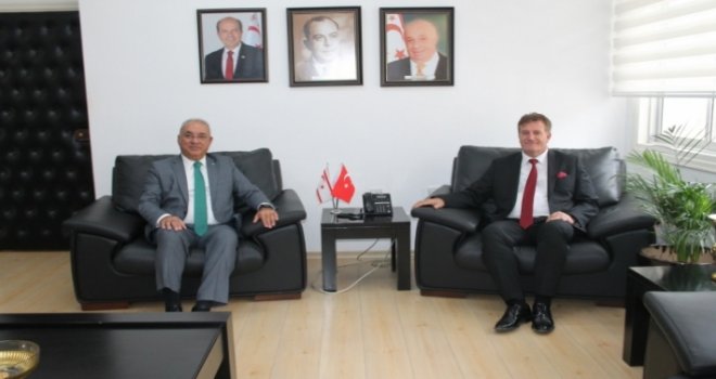 Arıklı, DSP Genel Başkanı Aksakal’ı kabul etti