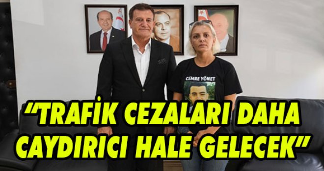 Arıklı, trafik kazasında hayatını kaybeden Cemre Yönet'in annesi Gönül Sağır ile görüştü