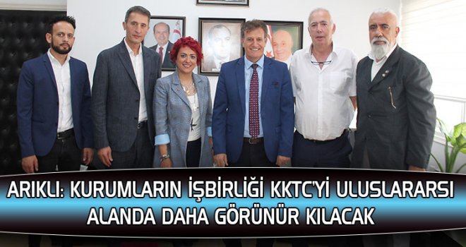 Arıklı, Türk Hava Kurumu, Türkiye Hava Sporları Federasyonu ve KKTC Hava Sporları Federasyonu yetkililerini kabul etti