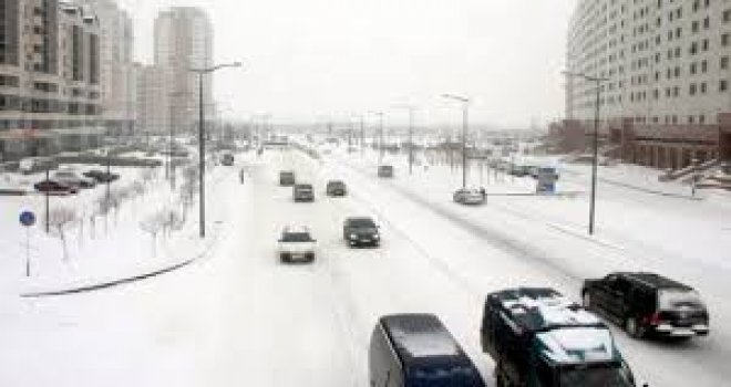 ASTANA’DA KAR FIRTINASINDAN ACİL DURUM İLAN EDİLDİ
