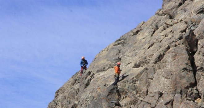 AZERBAYCAN'DA 3 DAĞCIDAN 12 GÜNDÜR HABER ALINAMIYOR