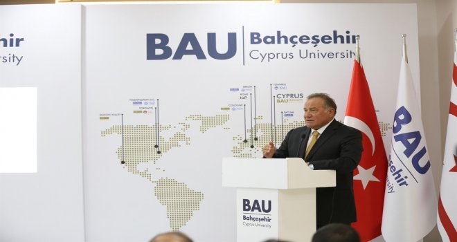 BAHÇEŞEHİR KIBRIS ÜNİVERSİTESİ TÖRENLE AKADEMİK DERS YILINA BAŞLADI