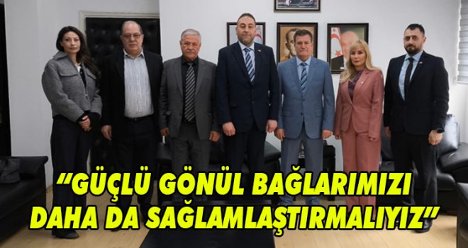 Bakan Arıklı, Kemal Nafi başkanlığındaki İngiltere Kıbrıs Türk Dernekleri Konseyi (CTCA) heyetini kabul etti