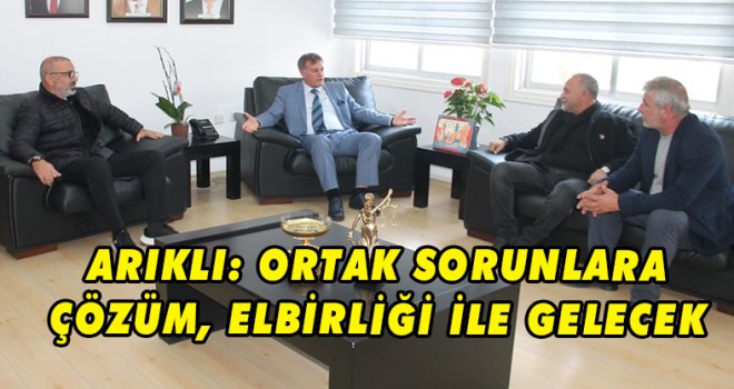 Bakan Arıklı, Kıbrıs Türk Toplu Taşımacılar Birliği’ni kabul etti